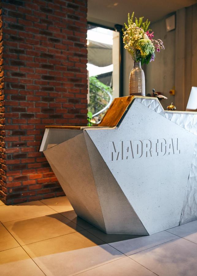 Hotel Madrigal París Exterior foto
